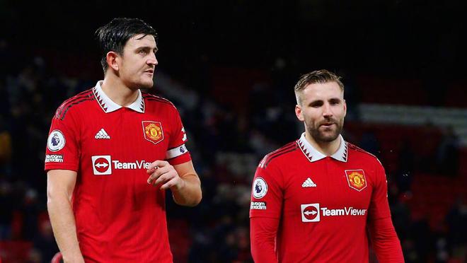 他们不仅是 他们不仅是